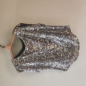 Victoria's Secret gray silver sequin large capped sleeve top